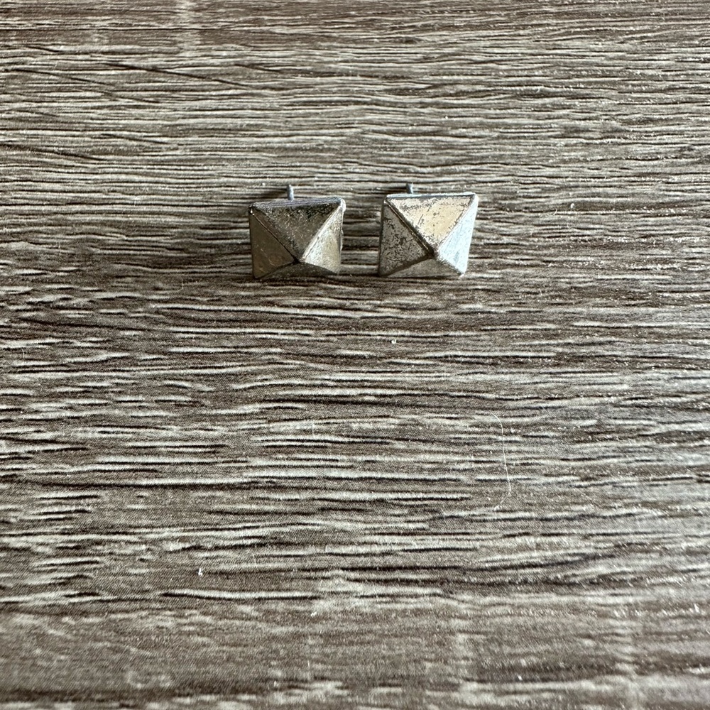 Stella and Dot silver stud earrings
